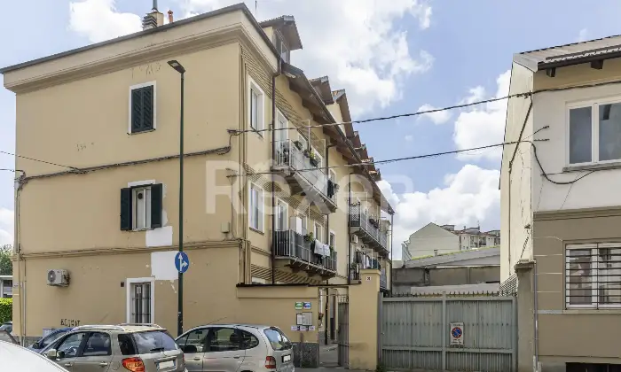 Rexer-Torino-Stabile-locato-ad-uso-investimento-Altro