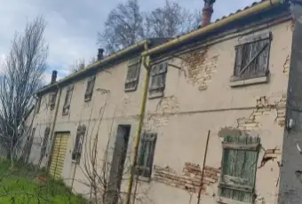 Rexer-Bondeno-Vendesi-RusticoCasale-a-Bondeno-FE-Via-per-Burana-Altro