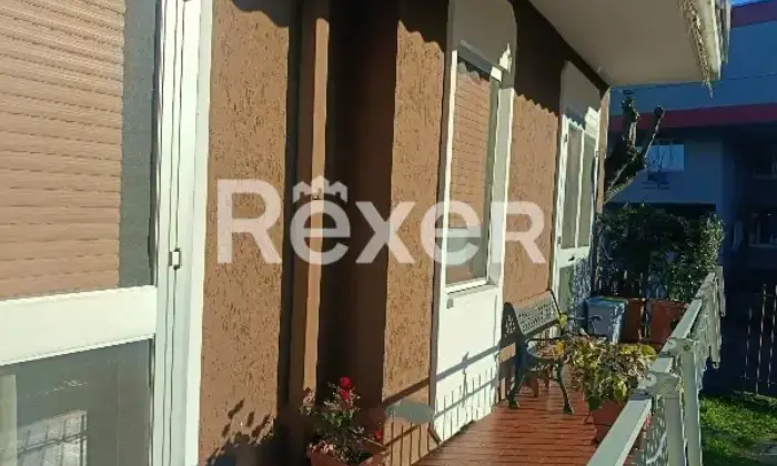 Rexer-Cerano-Ampio-appartamento-al-piano-terra-con-box-doppio-e-cantina-a-Cerano-NO-Altro