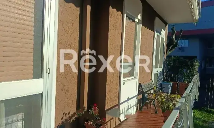 Rexer-Cerano-Ampio-appartamento-al-piano-terra-con-box-doppio-e-cantina-a-Cerano-NO-Altro