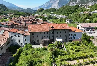 Rexer-Vallelaghi-Intero-fabbricato-con-giardino-a-Vallelaghi-TN-fraz-Vezzano-Altro