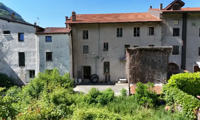 Rexer-Vallelaghi-Intero-fabbricato-con-giardino-a-Vallelaghi-TN-fraz-Vezzano-Altro