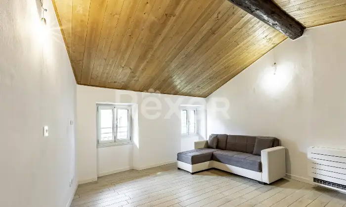 Rexer-Bergamo-BILOCALE-ULTIMO-PIANO-RISTRUTTURATO-Altro