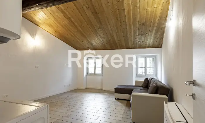 Rexer-Bergamo-BILOCALE-ULTIMO-PIANO-RISTRUTTURATO-Altro