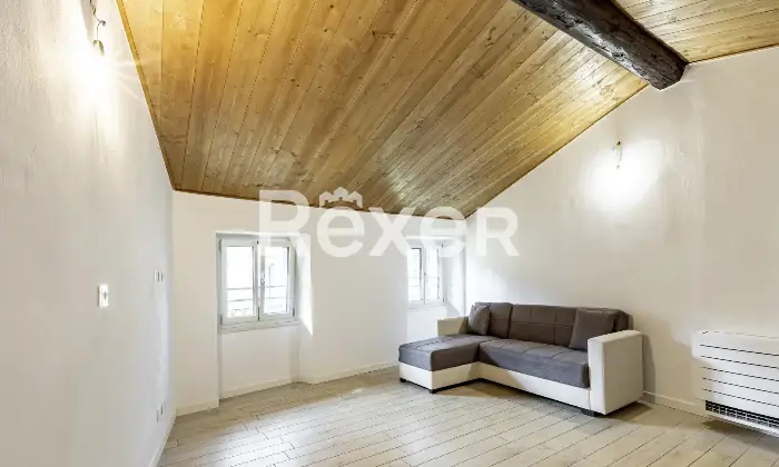 Rexer-Bergamo-BILOCALE-ULTIMO-PIANO-RISTRUTTURATO-Altro