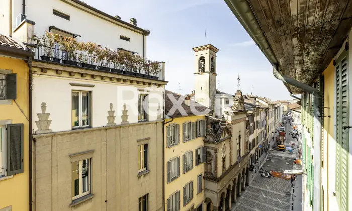 Rexer-Bergamo-BILOCALE-ULTIMO-PIANO-RISTRUTTURATO-Altro