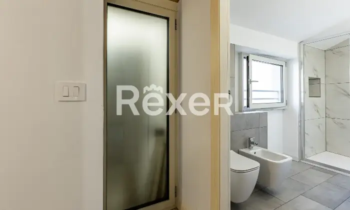 Rexer-Bergamo-BILOCALE-ULTIMO-PIANO-RISTRUTTURATO-Altro