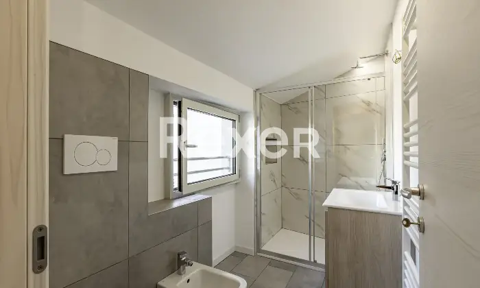 Rexer-Bergamo-BILOCALE-ULTIMO-PIANO-RISTRUTTURATO-Altro