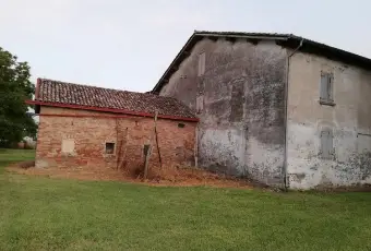 Rexer-Campagnola-Emilia-Casa-colonica-con-stalla-e-fienile-Campagnola-Emilia-RE-Altro