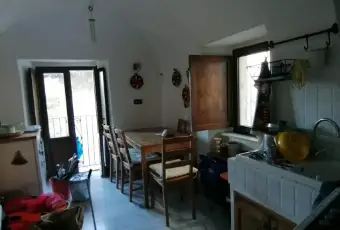 Rexer-Fontecchio-Terratetto-panoramico-ristrutturato-antisismico-arredato-Altro