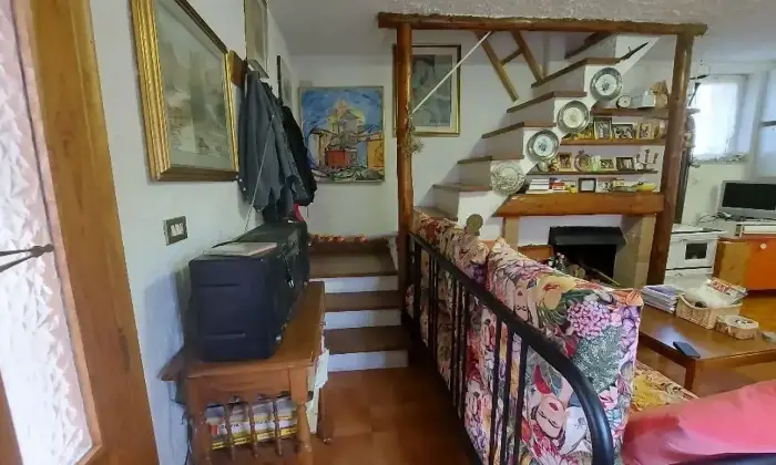 Rexer-Ligonchio-Vendesi-Villetta-bifamiliare-a-Ligonchio-Ospitaletto-Ventasso-Altro