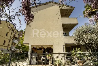 Rexer-Bologna-Casa-indipendente-con-tre-unit-immobiliari-Altro