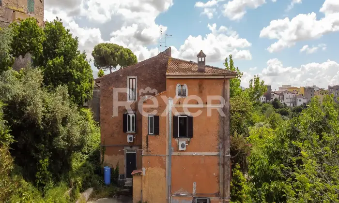 Rexer-Montelibretti-Porzione-di-villa-bifamiliare-con-terreno-e-vista-panoramica-a-Montelibretti-Altro