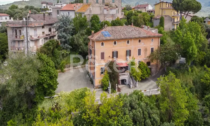 Rexer-Montelibretti-Porzione-di-villa-bifamiliare-con-terreno-e-vista-panoramica-a-Montelibretti-Altro