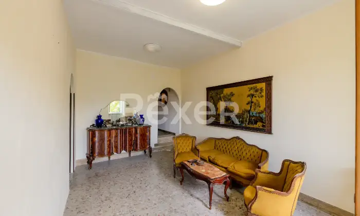 Rexer-Montelibretti-Porzione-di-villa-bifamiliare-con-terreno-e-vista-panoramica-a-Montelibretti-Altro
