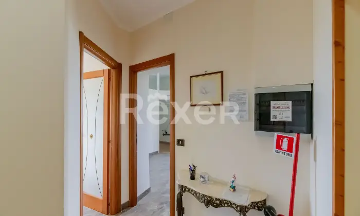Rexer-Montelibretti-Porzione-di-villa-bifamiliare-con-terreno-e-vista-panoramica-a-Montelibretti-Altro