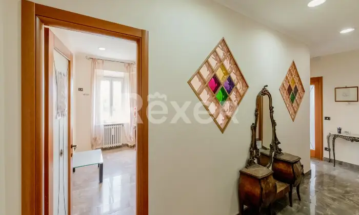 Rexer-Montelibretti-Porzione-di-villa-bifamiliare-con-terreno-e-vista-panoramica-a-Montelibretti-Altro