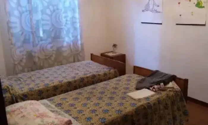 Rexer-Ligonchio-Vendesi-villetta-bifamiliare-a-Ventasso-Altro
