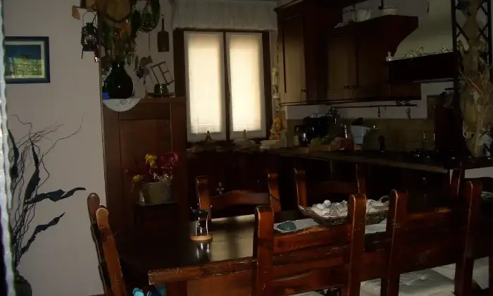 Rexer-Vergato-Appartamento-su-Due-Piani-in-Vendita-Via-Marche-Altro