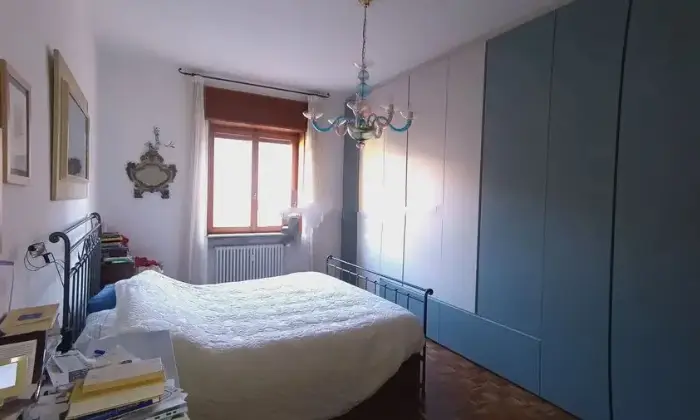 Rexer-Piacenza-Vendesi-ampio-appartamento-a-Piacenza-Altro