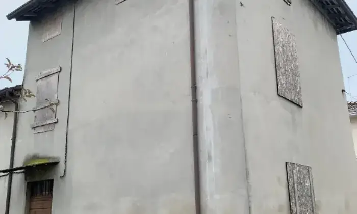 Rexer-Lusurasco-Vendesi-Propriet-rustica-in-strada-Casa-Nuova-Alseno-Altro