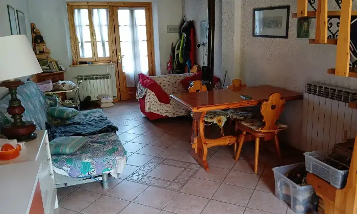 Rexer-Zerba-Vendesi-Due-Villette-a-schiera-a-Capannete-di-Pey-Zerba-Altro