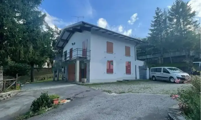 Rexer-La-C-Vendesi-villeta-bifamiliare-a-Lizzano-in-Belvedere-Altro