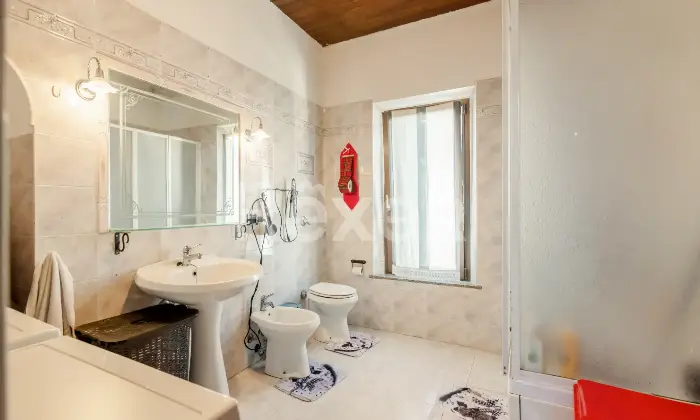 Rexer-CERGNAGO-Casa-Semi-Indipendente-su-Due-Livelli-con-Doppio-Ingresso-Ideale-per-Famiglie-Altro
