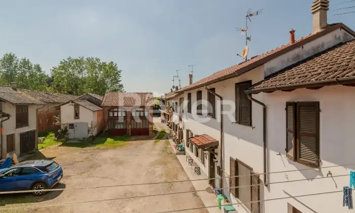 Rexer-CERGNAGO-Casa-Semi-Indipendente-su-Due-Livelli-con-Doppio-Ingresso-Ideale-per-Famiglie-Altro