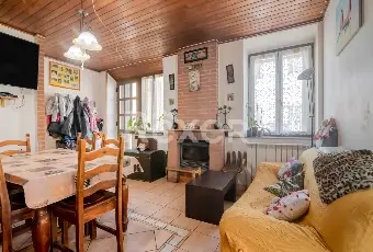 Rexer-CERGNAGO-Casa-Semi-Indipendente-su-Due-Livelli-con-Doppio-Ingresso-Ideale-per-Famiglie-Altro