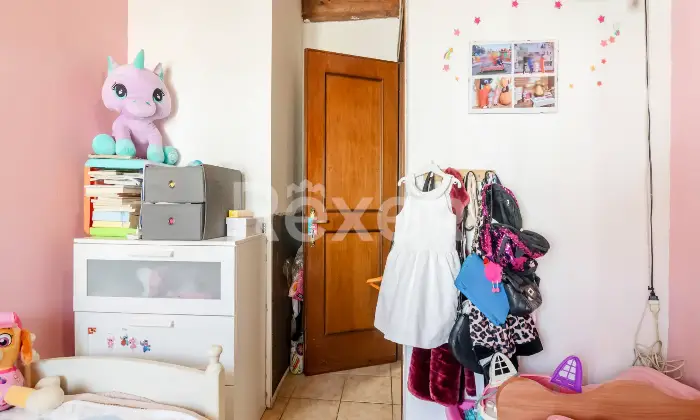 Rexer-CERGNAGO-Casa-Semi-Indipendente-su-Due-Livelli-con-Doppio-Ingresso-Ideale-per-Famiglie-Altro
