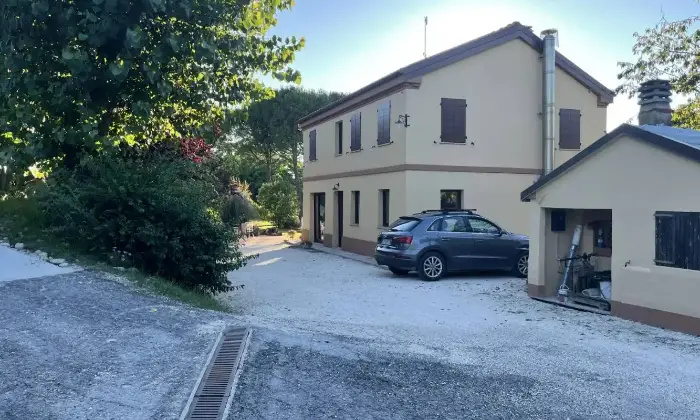 Rexer-Senigallia-Vendesi-splendida-casa-colonica-a-Senigallia-Esterno