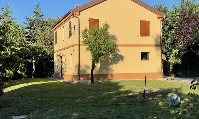 Rexer-Senigallia-Vendesi-splendida-casa-colonica-a-Senigallia-Giardino