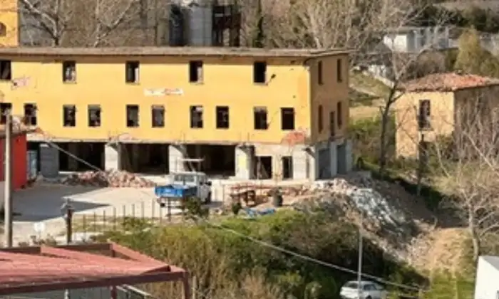 Rexer-Rutino-Vendesi-ampia-struttura-di-m-da-ristrutturare-a-Rutino-SA-Altro