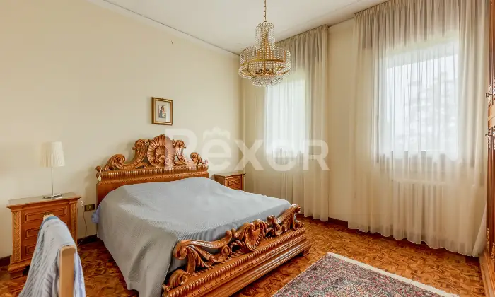 Rexer-Pojana-Maggiore-Villa-su-piani-con-ampio-terreno-garage-e-magazzino-Altro