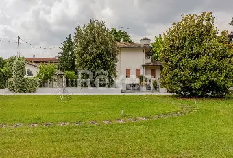 Rexer-Pojana-Maggiore-Villa-su-piani-con-ampio-terreno-garage-e-magazzino-Altro