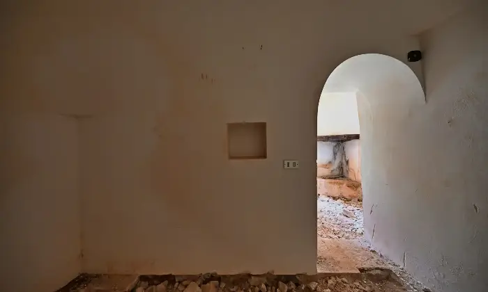 Rexer-Putignano-Trullo-con-Terreno-a-Putignano-BA-composto-da-coni-Altro
