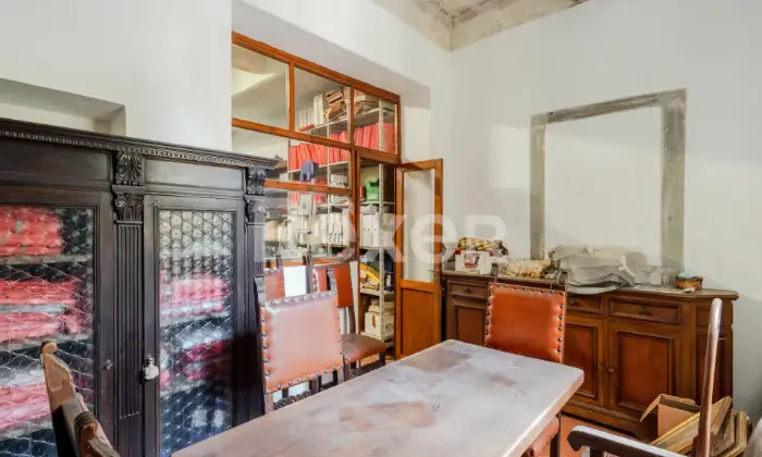 Rexer-Firenze-FirenzeVia-Santa-Reparatafondo-commerciale-carrabile-Altro