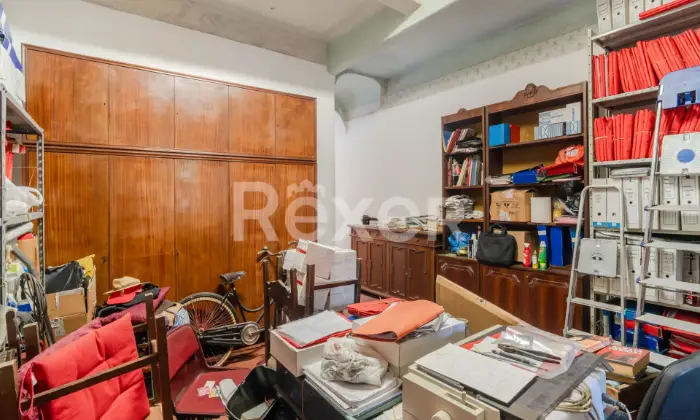 Rexer-Firenze-FirenzeVia-Santa-Reparatafondo-commerciale-carrabile-Altro