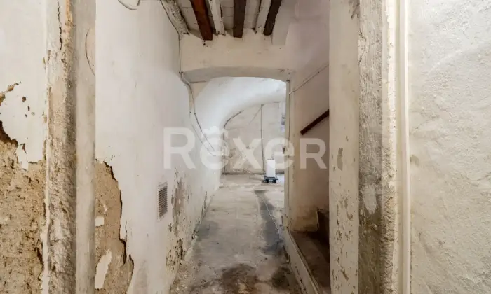 Rexer-Firenze-FirenzeVia-Santa-Reparatafondo-commerciale-carrabile-Altro
