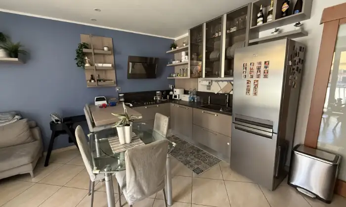 Rexer-Gela-Vendesi-appartamento-a-Gela-Cucina