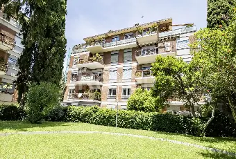 Rexer-Roma-Appartamento-con-cantina-e-posto-auto-Altro