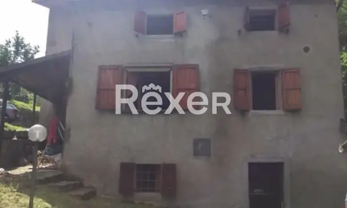 Rexer-Firenzuola-Vendesi-terracielo-in-fabbricato-trifamiliare-a-Firenzuola-FI-Altro