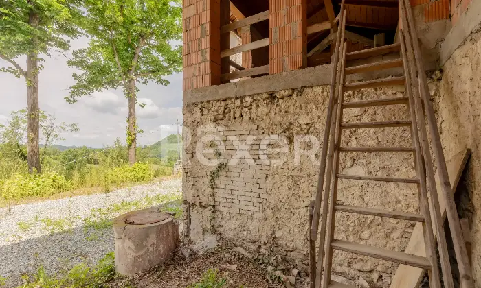 Rexer-Villamiroglio-Rustico-del-con-Cappella-annessa-e-terreno-Altro