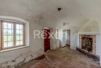 Rexer-Villamiroglio-Rustico-del-con-Cappella-annessa-e-terreno-Altro
