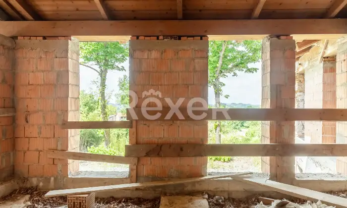 Rexer-Villamiroglio-Rustico-del-con-Cappella-annessa-e-terreno-Altro