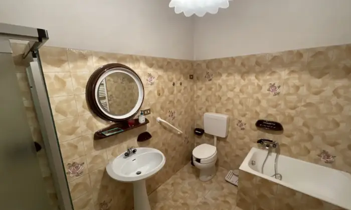 Rexer-Croviana-Appartamento-Croviana-in-Val-di-Sole-Trentino-Bagno