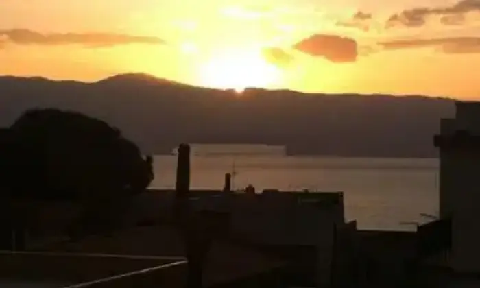 Rexer-Reggio-Calabria-Vendesi-elegante-appartamento-a-pochi-passi-dal-centro-in-Via-Cappuccinelli-Reggio-Calabria-Altro