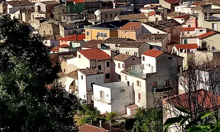 Rexer-Montefalcone-nel-Sannio-Fuga-dalla-Citt-la-Tua-Casa-Vista