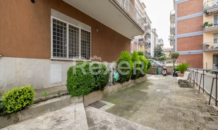 Rexer-Roma-Attico-Via-Portuense-Altro